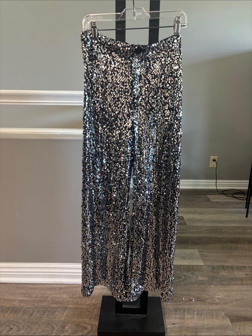 Anthropologie Colette cropped Silver Sequin Ankle-Length Wide Pants
